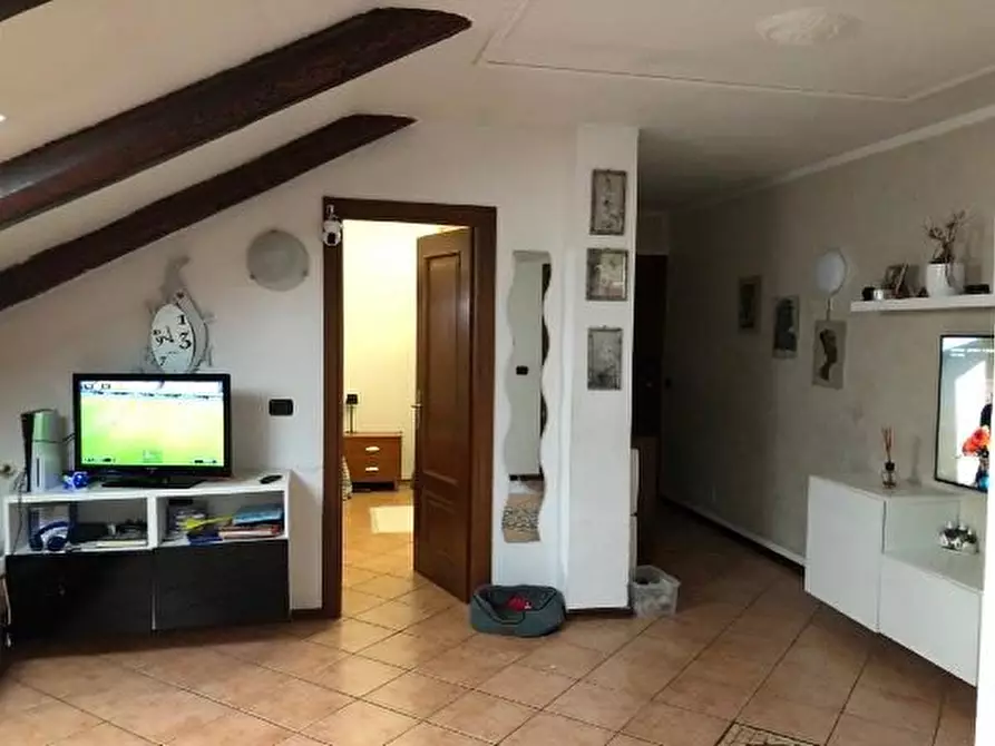 Immagine 7 di Appartamento in vendita  6 a Gassino Torinese