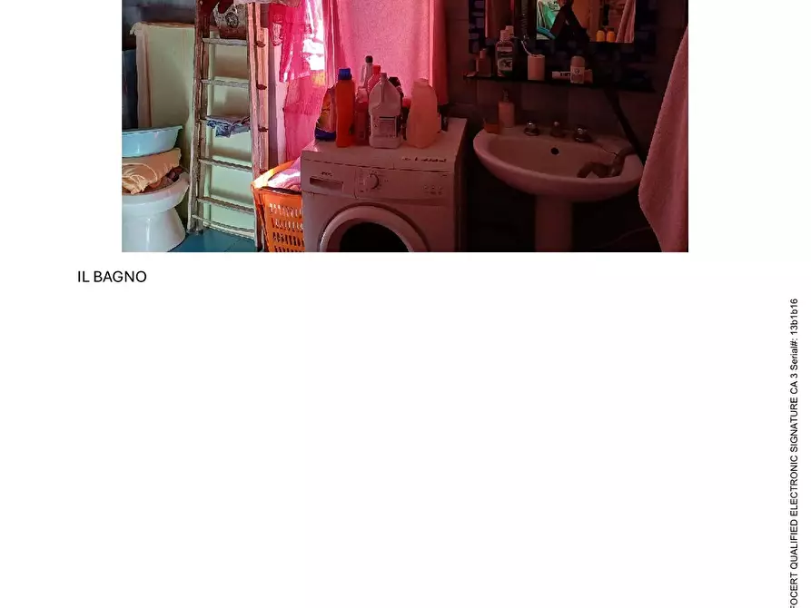 Immagine 7 di Appartamento in vendita  35 a Genova