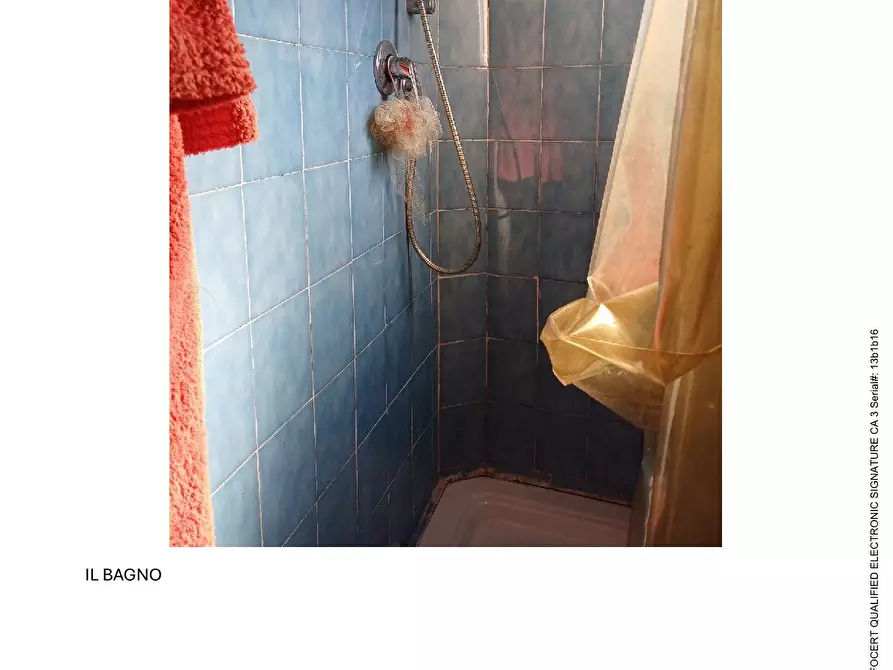 Immagine 9 di Appartamento in vendita  35 a Genova