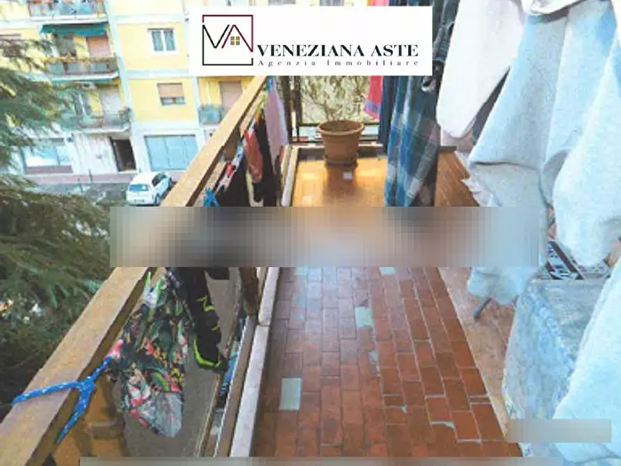 Immagine 6 di Appartamento in vendita  32 a Venezia