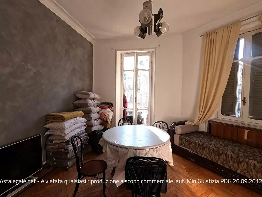 Immagine 4 di Appartamento in vendita  9 a Torino