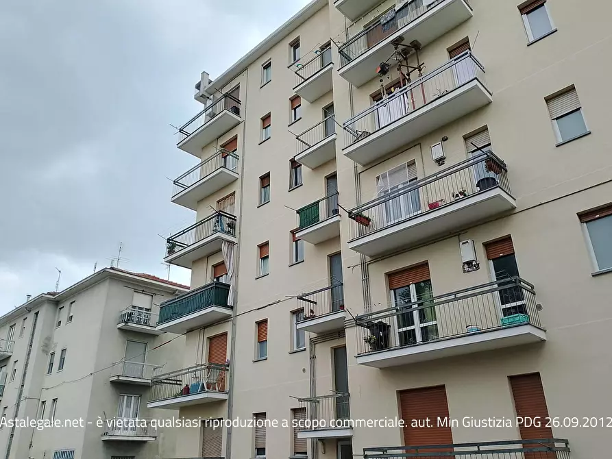 Immagine 9 di Appartamento in vendita  44 a Chieri