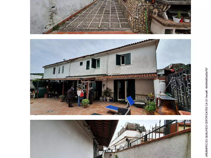 Immagine 1 di Appartamento in vendita  5 a Napoli