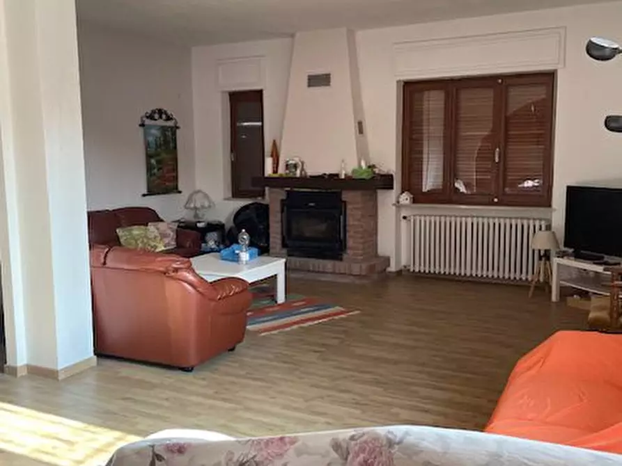 Immagine 2 di Villa in vendita  8 a Vische