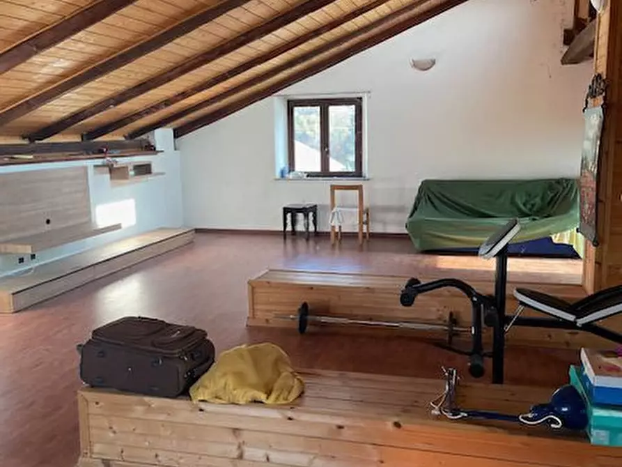 Immagine 10 di Villa in vendita  8 a Vische