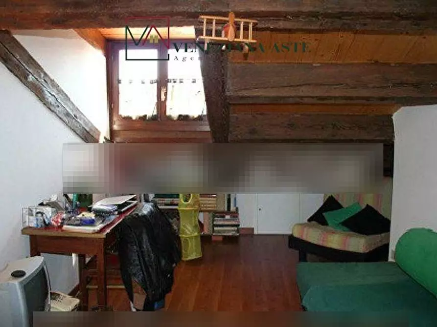 Immagine 8 di Appartamento in vendita  1662 a Venezia