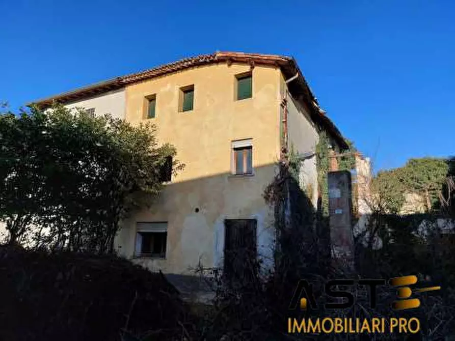 Immagine 2 di Appartamento in vendita  86 a Loria