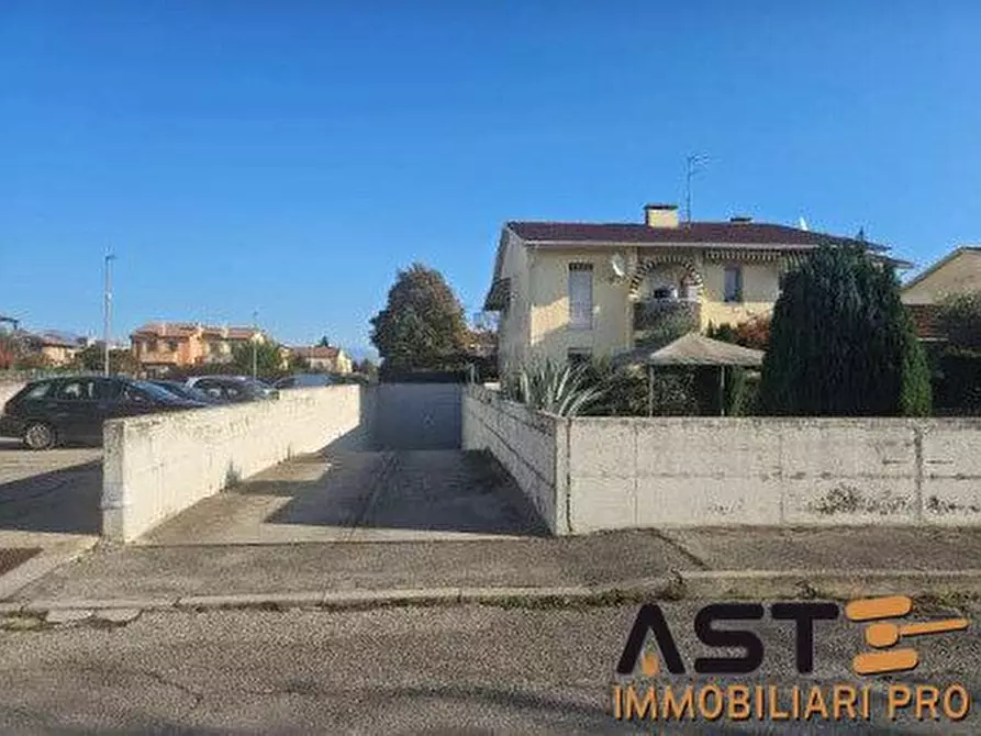 Immagine 1 di Appartamento in vendita  9/1 a Nervesa Della Battaglia