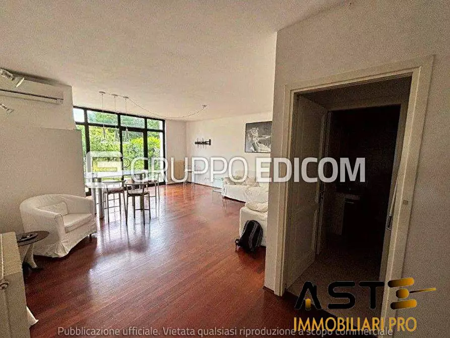 Immagine 5 di Appartamento in vendita  41/4 a Paese