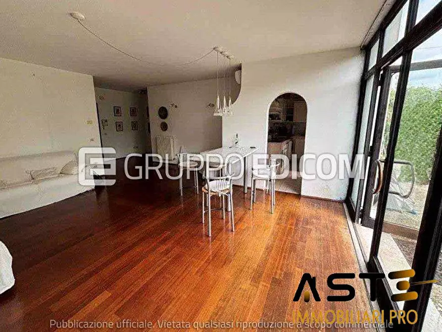 Immagine 6 di Appartamento in vendita  41/4 a Paese