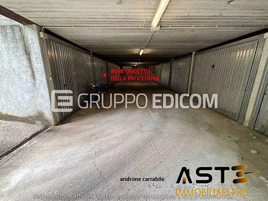 Immagine 8 di Appartamento in vendita  41/4 a Paese