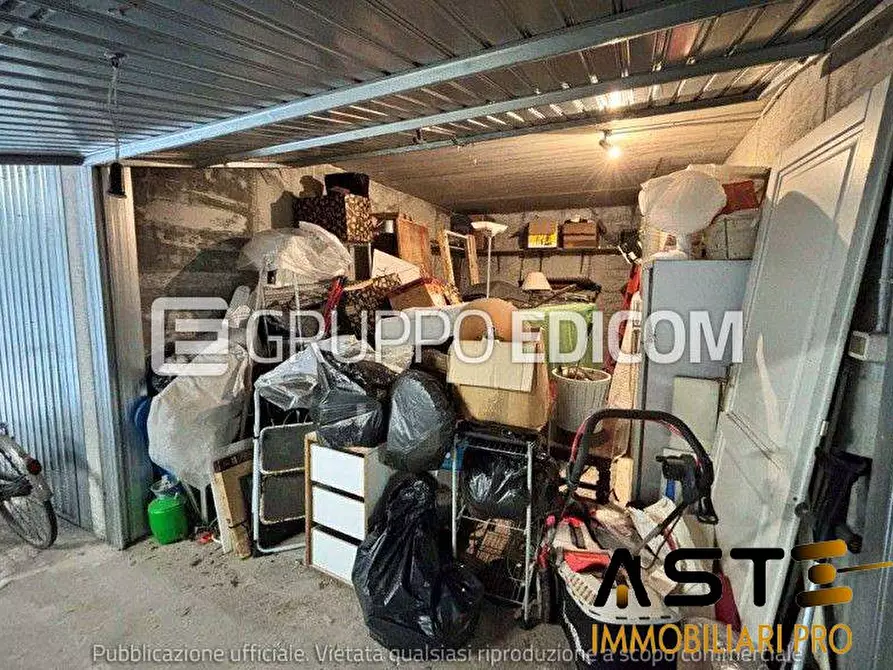 Immagine 9 di Appartamento in vendita  41/4 a Paese