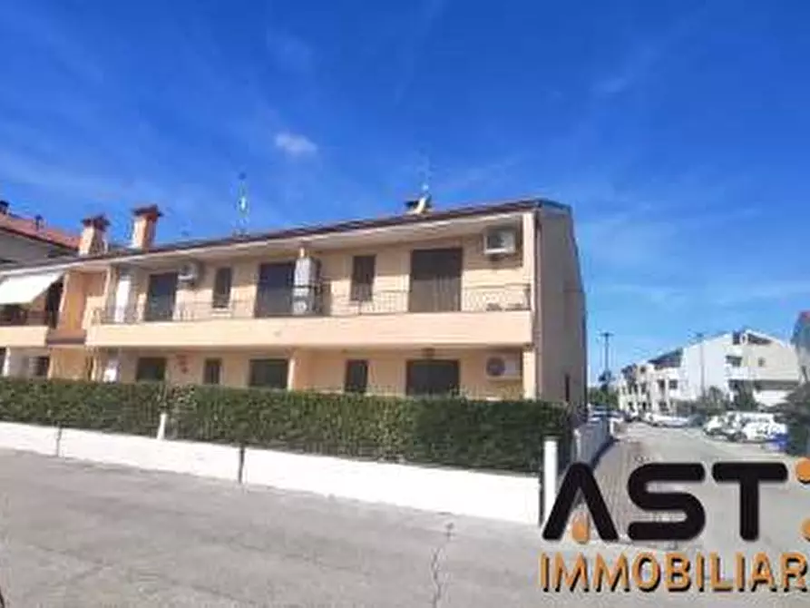 Immagine 2 di Appartamento in vendita  19/interno 4 a Paese
