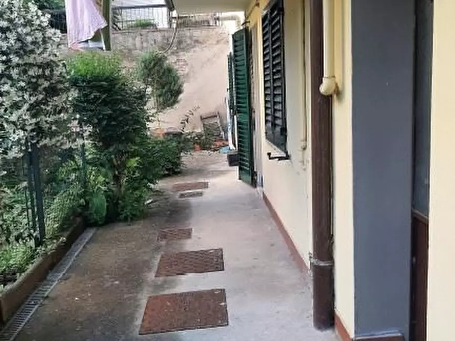 Immagine 3 di Appartamento in vendita  27 a Campi Bisenzio