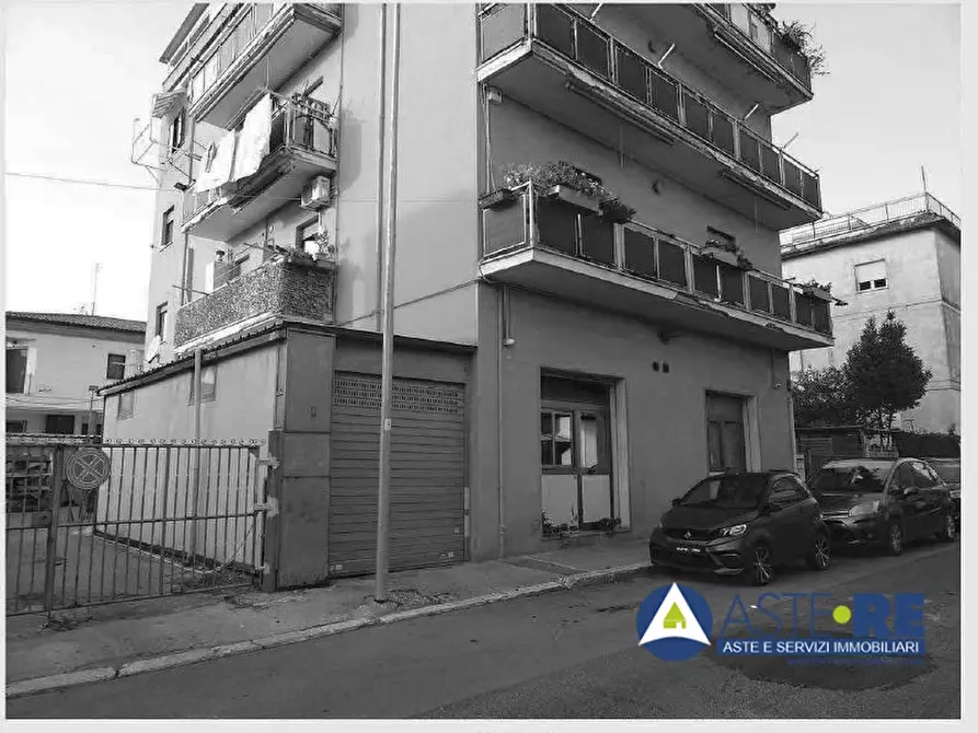 Immagine 2 di Appartamento in vendita  4 a Aprilia