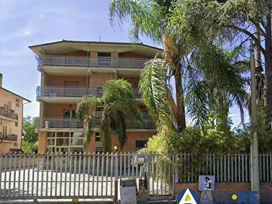 Immagine 2 di Appartamento in vendita  80 a Aprilia