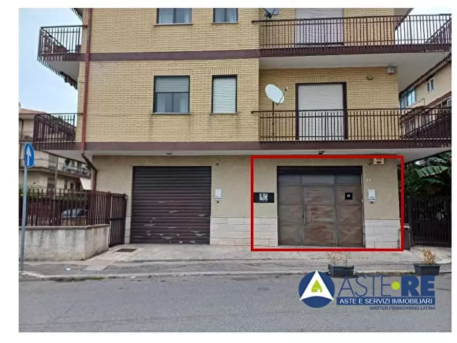 Immagine 1 di Appartamento in vendita  137 a Fondi