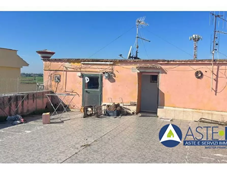 Immagine 4 di Appartamento in vendita  6 a Latina