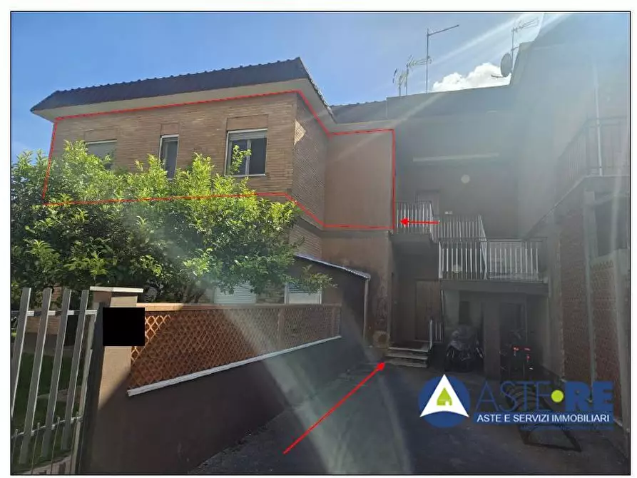 Immagine 2 di Appartamento in vendita  a Terracina