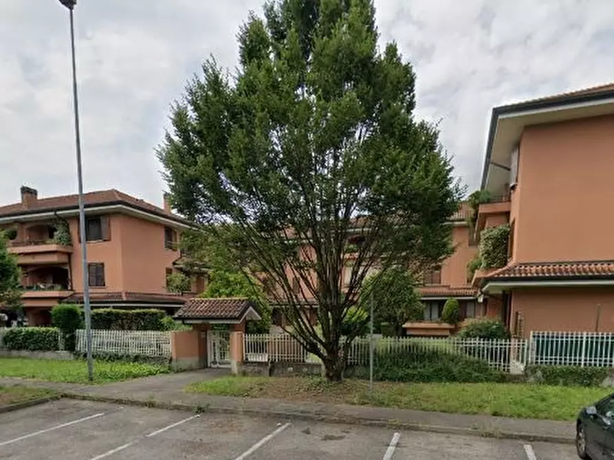 Immagine 1 di Appartamento in vendita  a Cambiago