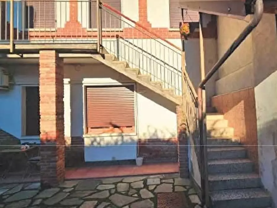 Immagine 2 di Appartamento in vendita  41 a Pogliano Milanese