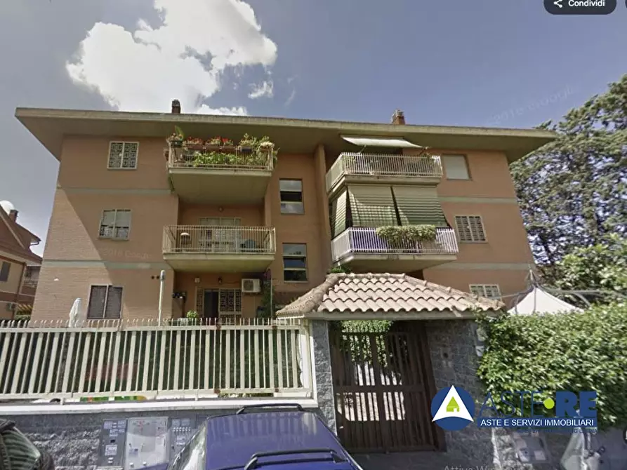 Immagine 1 di Appartamento in vendita  36 a Roma