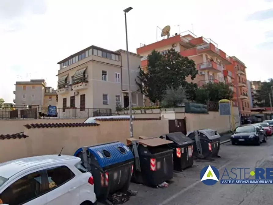 Immagine 1 di Appartamento in vendita  45 a Roma