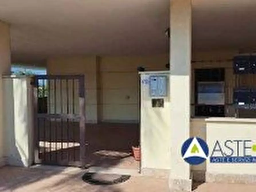 Immagine 2 di Appartamento in vendita  a Fiumicino