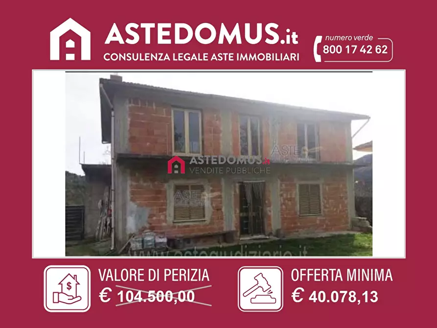 Immagine 1 di Appartamento in vendita  a Caselle In Pittari