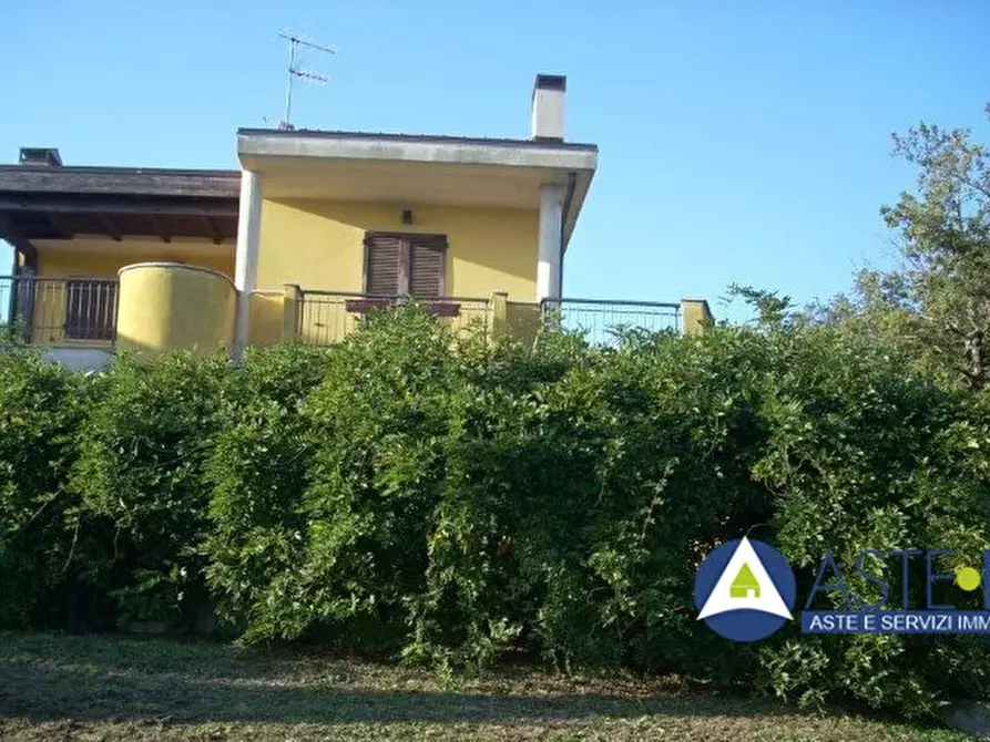 Immagine 3 di Appartamento in vendita  a Montefiascone