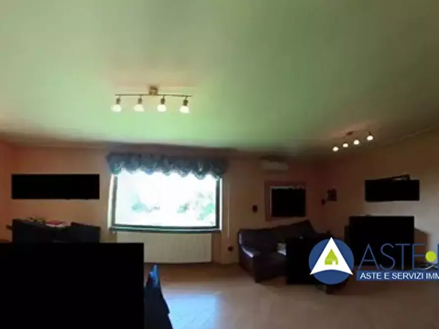 Immagine 3 di Appartamento in vendita  a Viterbo