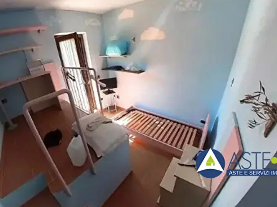 Immagine 5 di Appartamento in vendita  a Viterbo