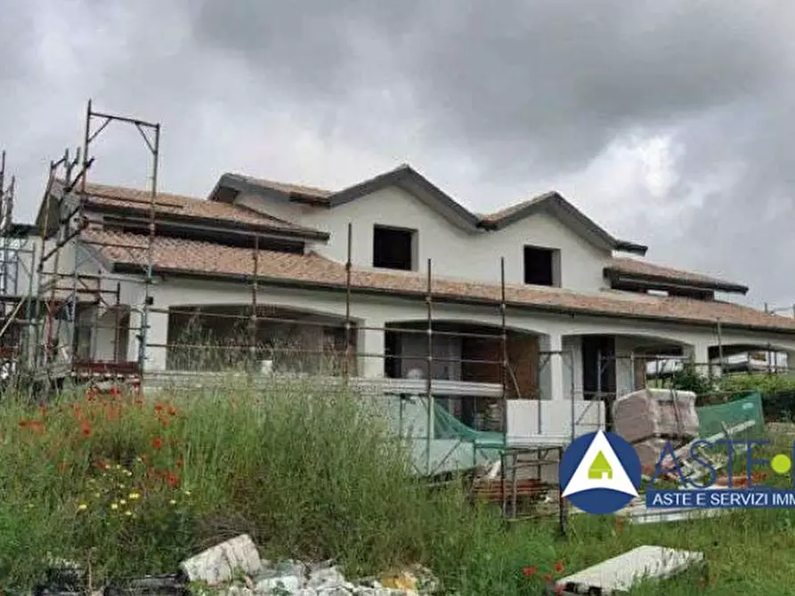 Immagine 1 di Appartamento in vendita  a Montefiascone