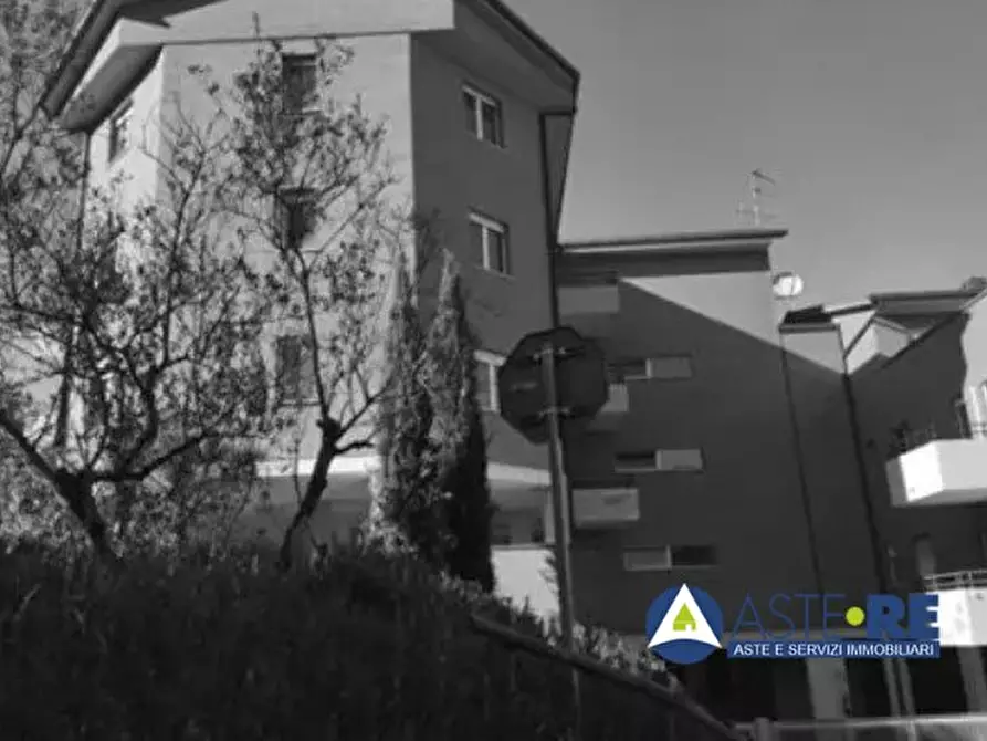 Immagine 1 di Appartamento in vendita  a Orte