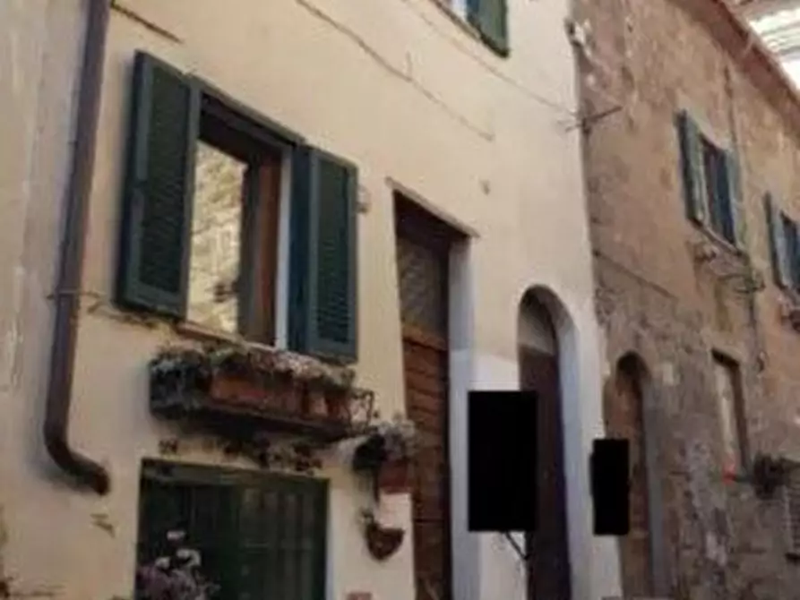 Immagine 1 di Appartamento in vendita  a Capranica