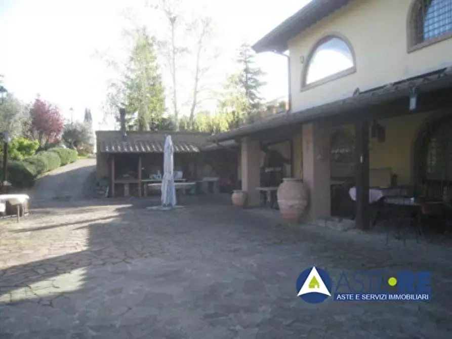 Immagine 2 di Appartamento in vendita  a Vetralla