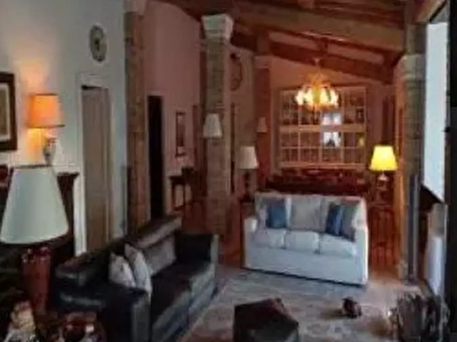 Immagine 5 di Appartamento in vendita  a Sutri