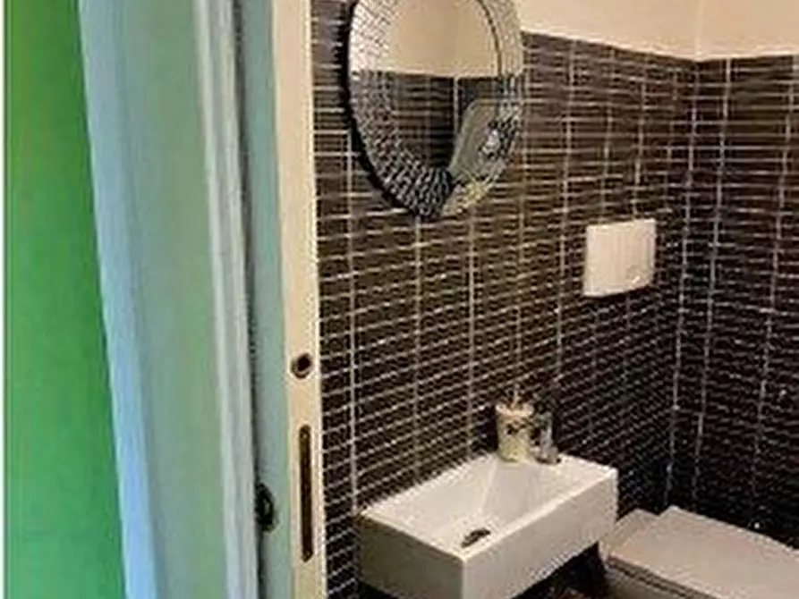 Immagine 3 di Appartamento in vendita  a Ronciglione