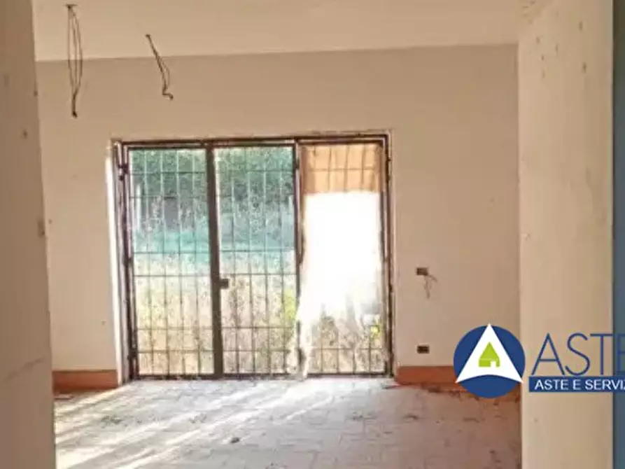 Immagine 4 di Appartamento in vendita  SNC a Sutri