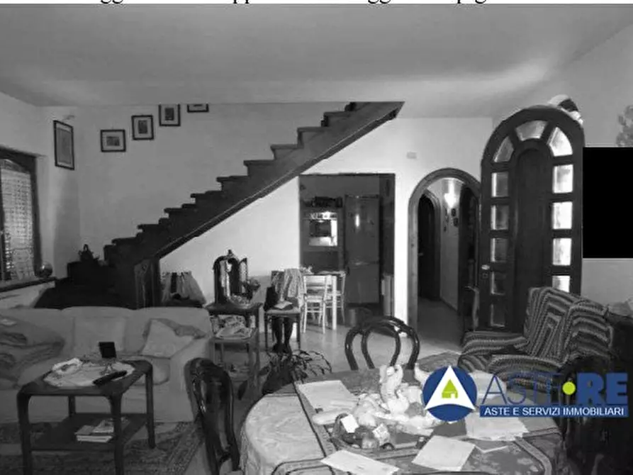 Immagine 8 di Appartamento in vendita  a Viterbo