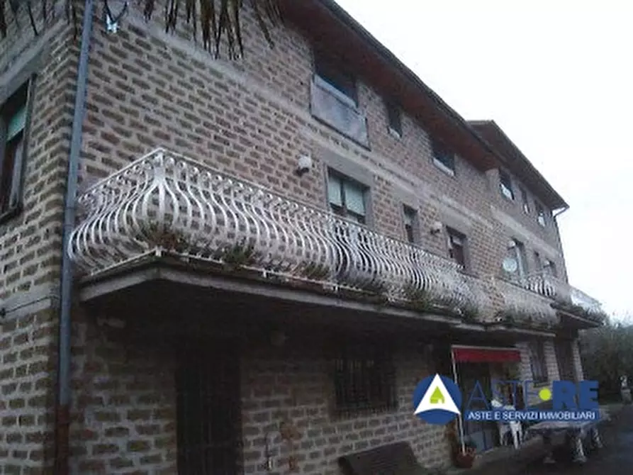 Immagine 4 di Appartamento in vendita  snc a Vetralla