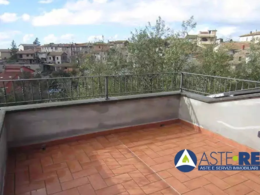 Immagine 4 di Appartamento in vendita  a Montefiascone