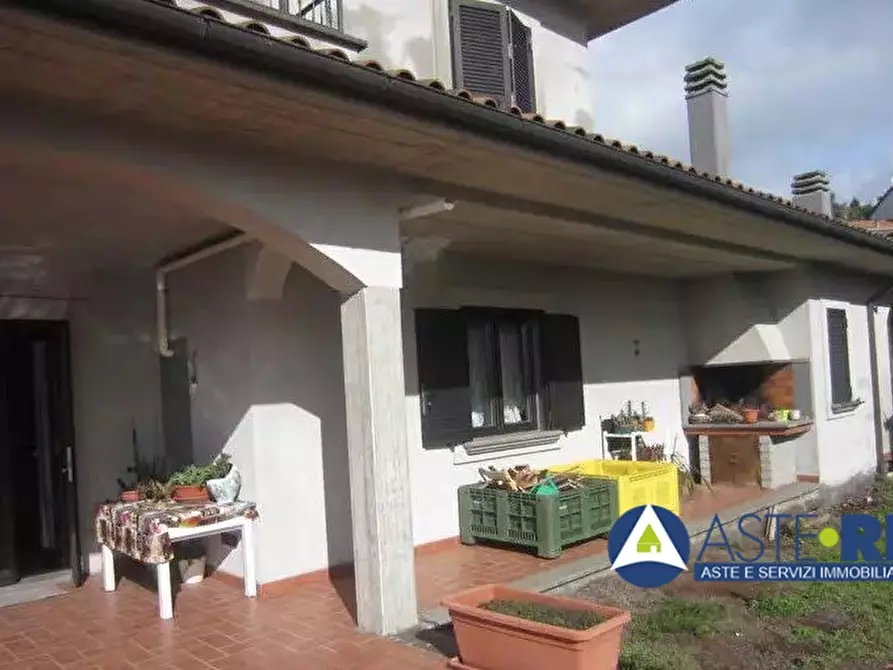 Immagine 7 di Appartamento in vendita  a Montefiascone