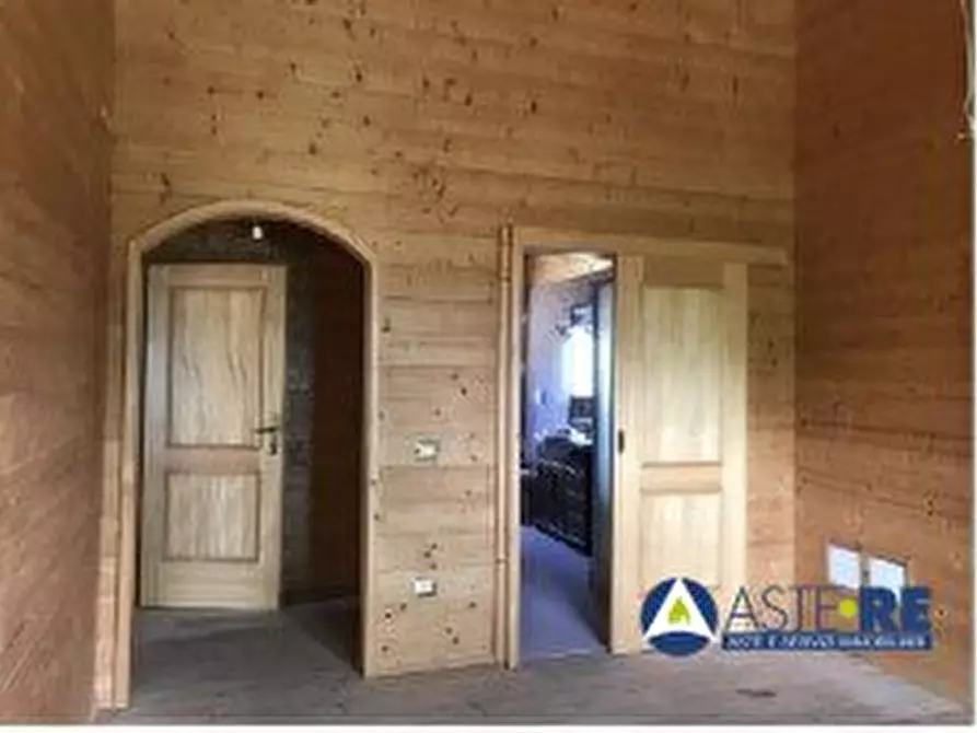 Immagine 8 di Appartamento in vendita  a Montefiascone