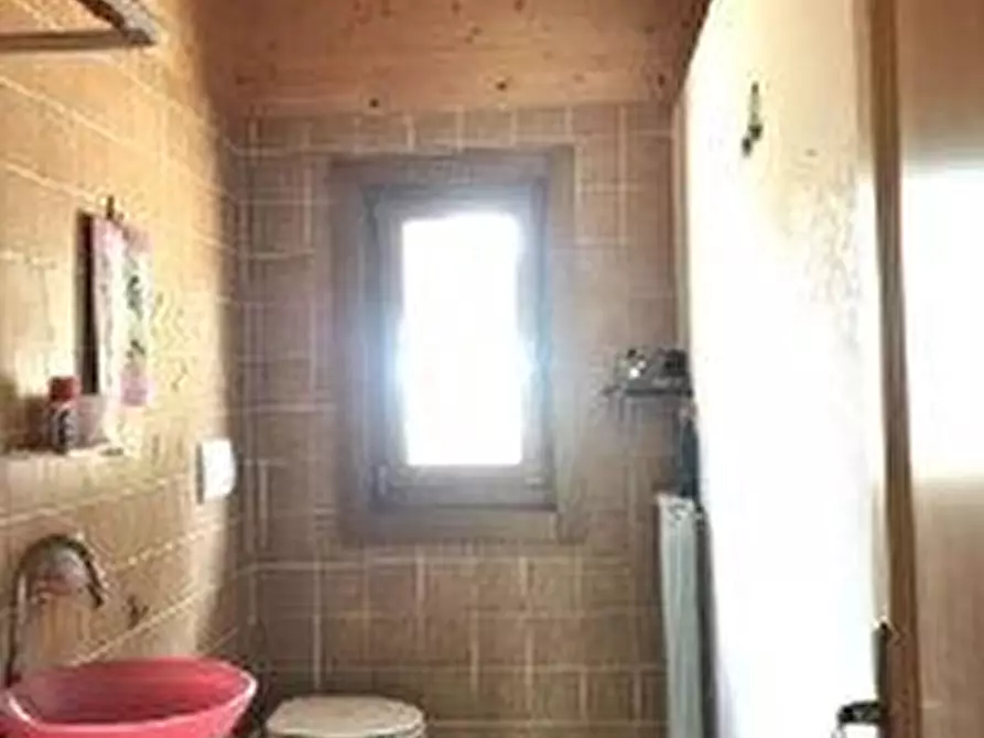 Immagine 6 di Appartamento in vendita  a Montefiascone