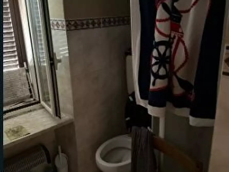 Immagine 4 di Appartamento in vendita  a Viterbo