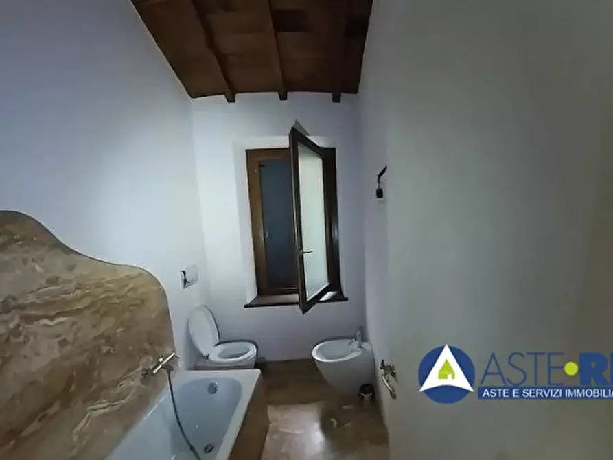 Immagine 6 di Appartamento in vendita  snc a Viterbo