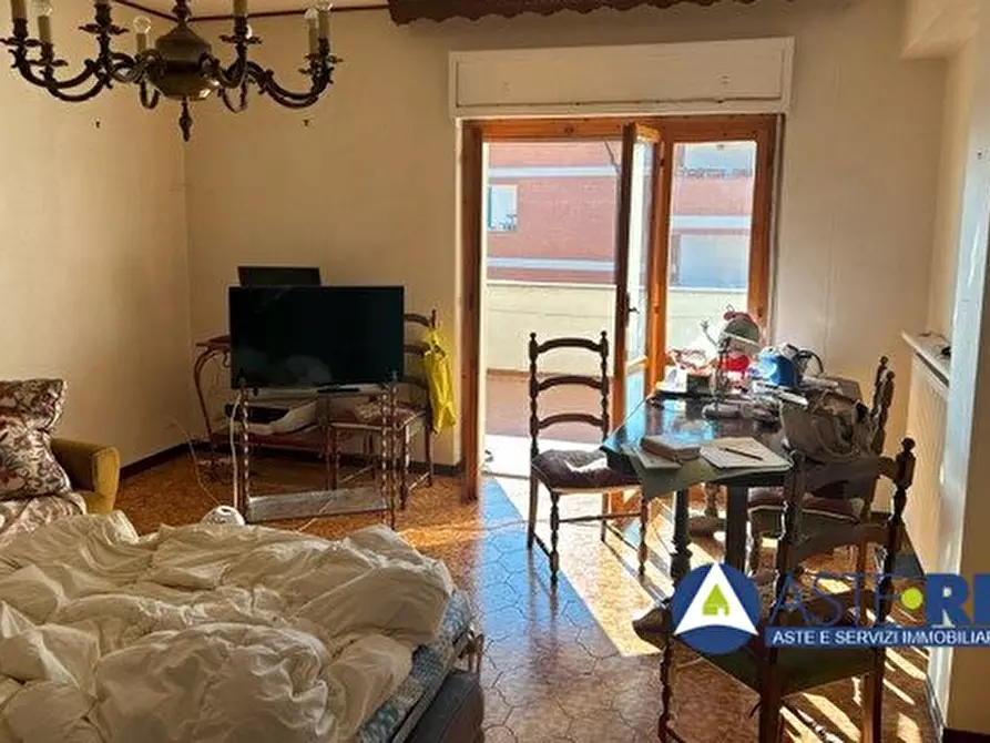 Immagine 5 di Appartamento in vendita  a Capranica