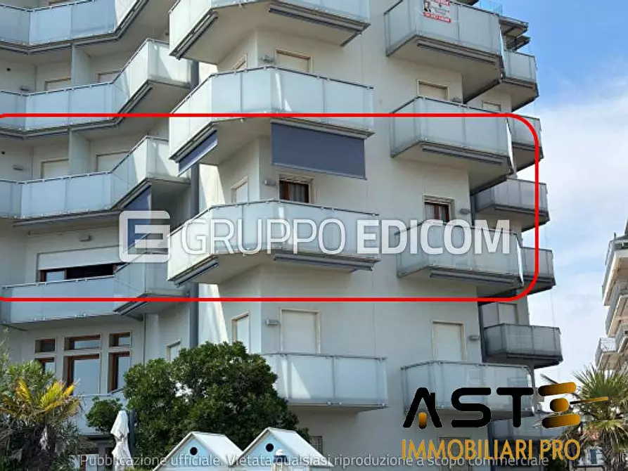 Immagine 4 di Appartamento in vendita  8 a Jesolo