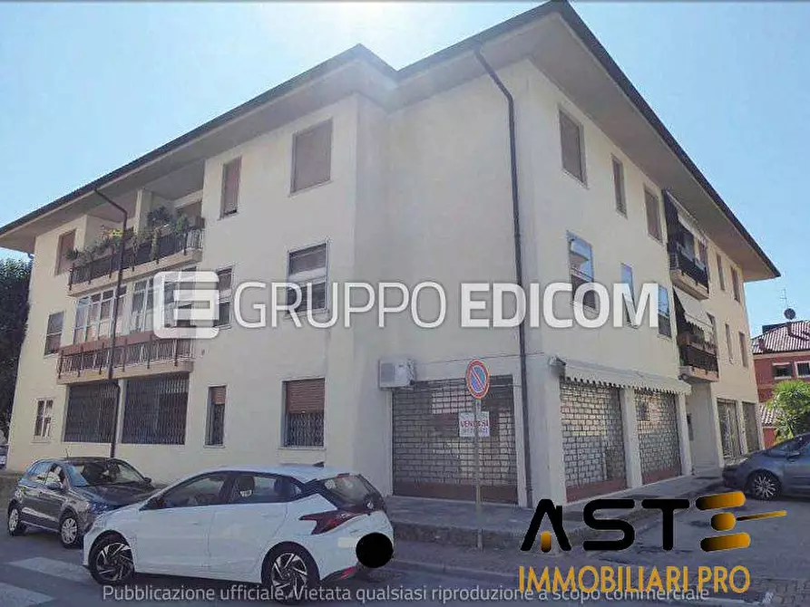 Immagine 1 di Appartamento in vendita  10 a Vittorio Veneto